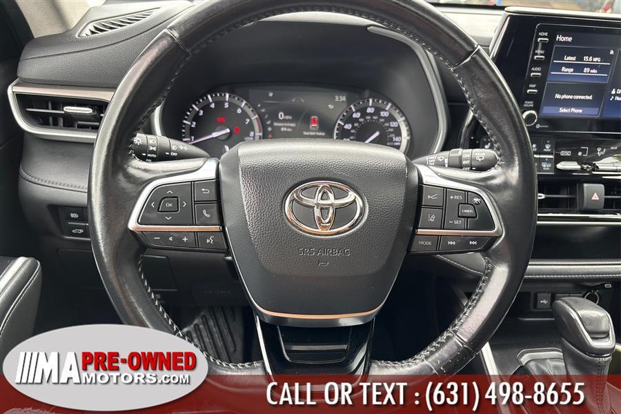 used 2021 Toyota Highlander car, priced at $31,995