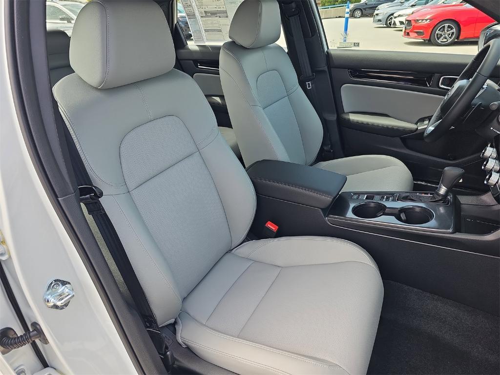 new 2025 Honda Civic Hybrid car, priced at $33,555