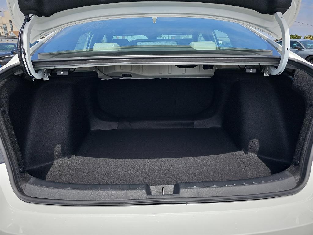 new 2025 Honda Civic Hybrid car, priced at $33,555