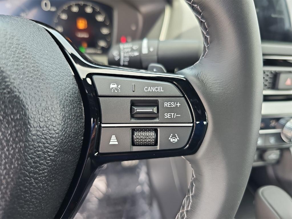 new 2025 Honda Civic Hybrid car, priced at $33,555