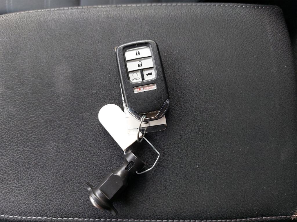 used 2022 Honda CR-V car, priced at $26,382