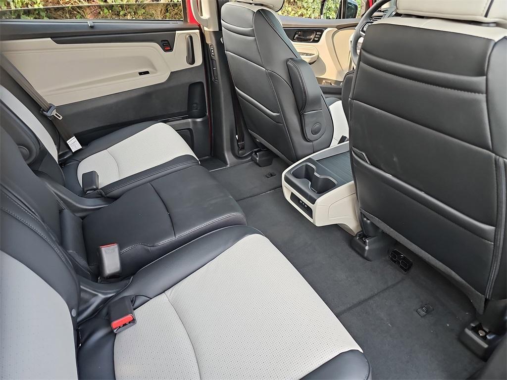 new 2025 Honda Odyssey car, priced at $53,085