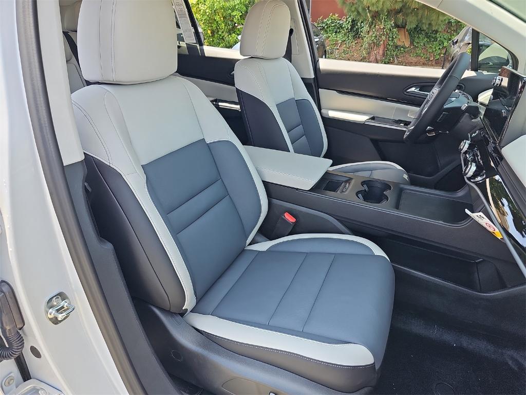 new 2025 Honda Prologue car, priced at $50,073