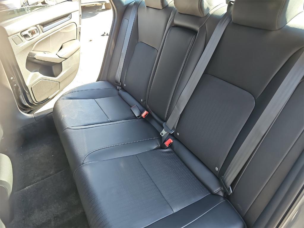 new 2025 Honda Civic Hybrid car, priced at $33,100