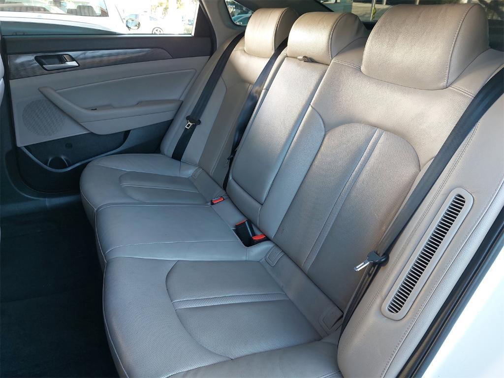 used 2019 Hyundai Sonata Plug-In Hybrid car, priced at $15,136