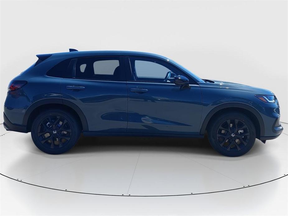 new 2025 Honda HR-V car, priced at $29,305