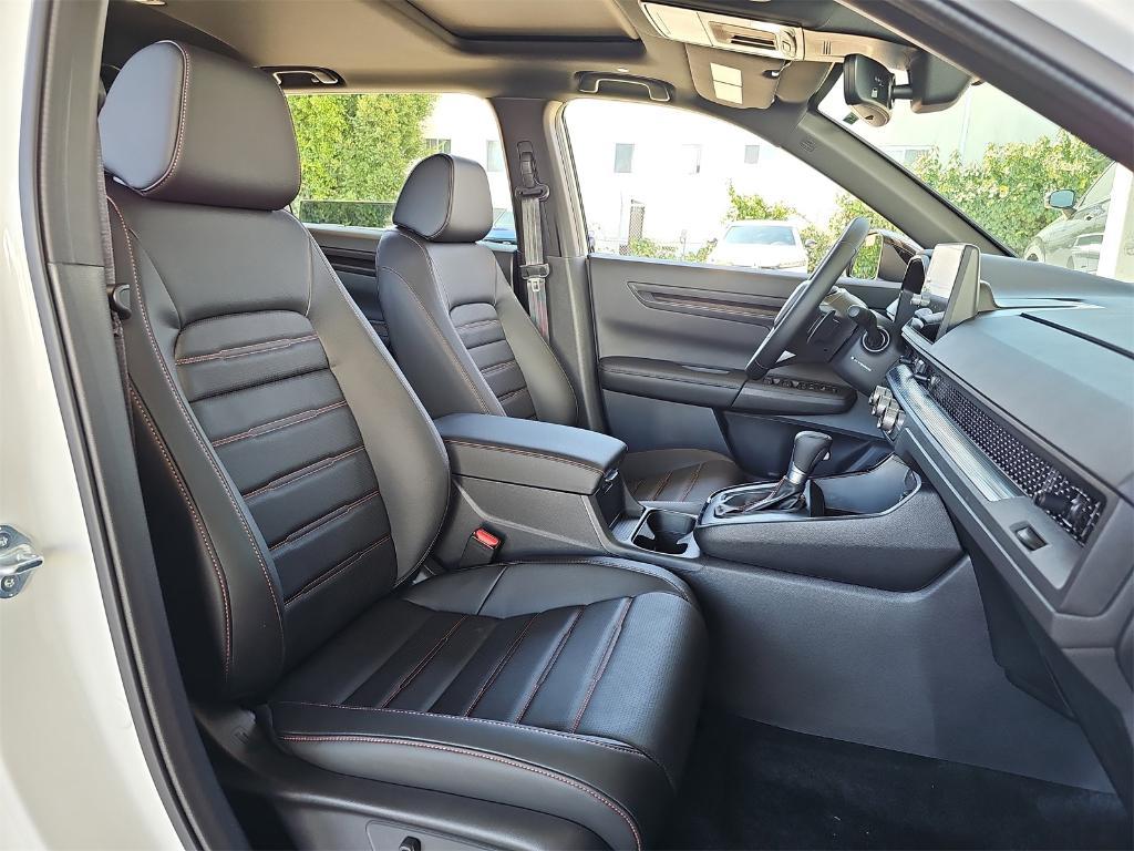 new 2026 Honda CR-V Hybrid car, priced at $42,130