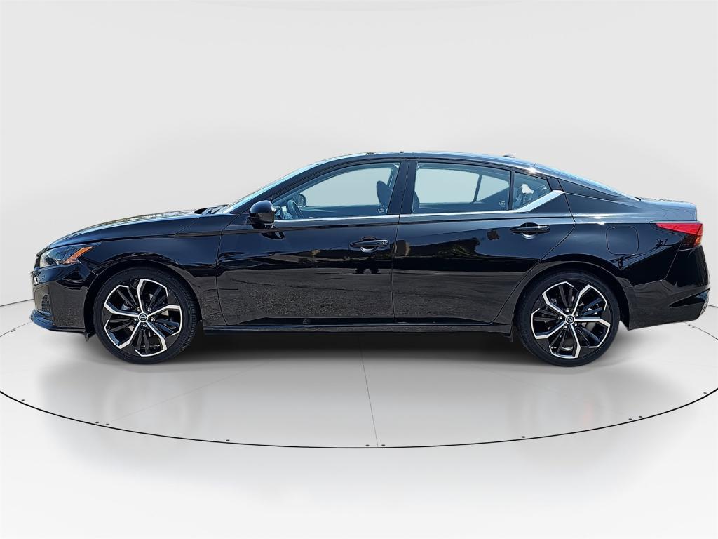 used 2023 Nissan Altima car, priced at $20,500