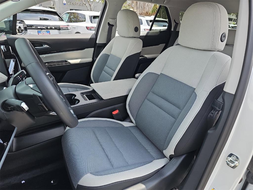 new 2025 Honda Prologue car, priced at $52,305