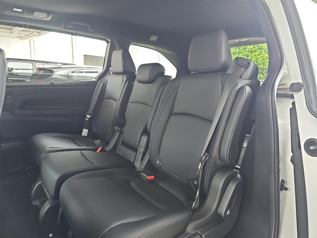 new 2026 Honda Odyssey car, priced at $45,845