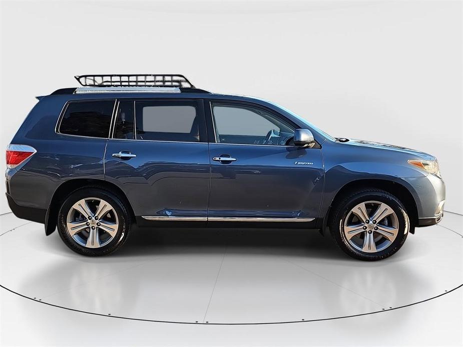 used 2013 Toyota Highlander car, priced at $16,500