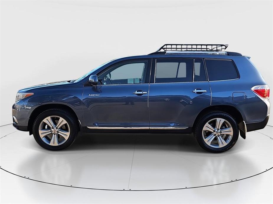 used 2013 Toyota Highlander car, priced at $16,500