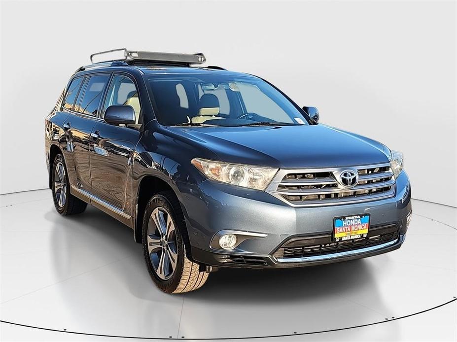 used 2013 Toyota Highlander car, priced at $16,500