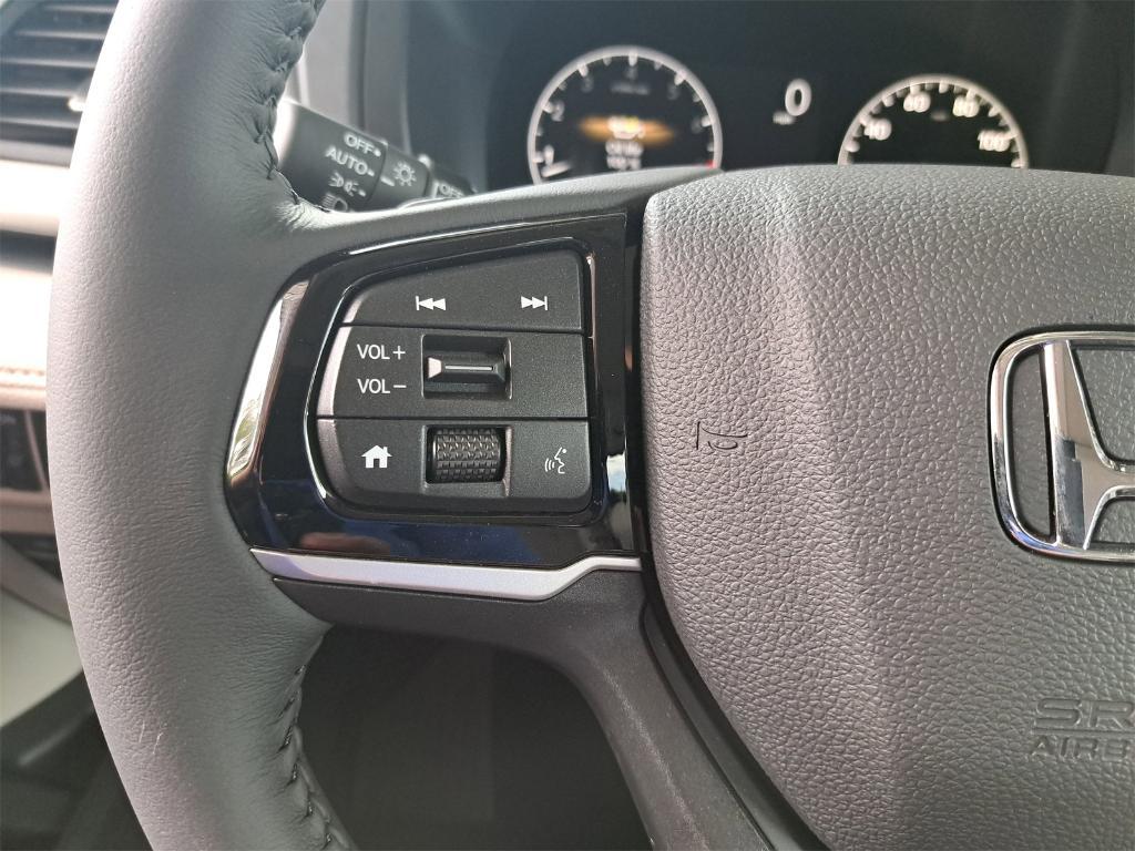 new 2026 Honda Odyssey car, priced at $45,320