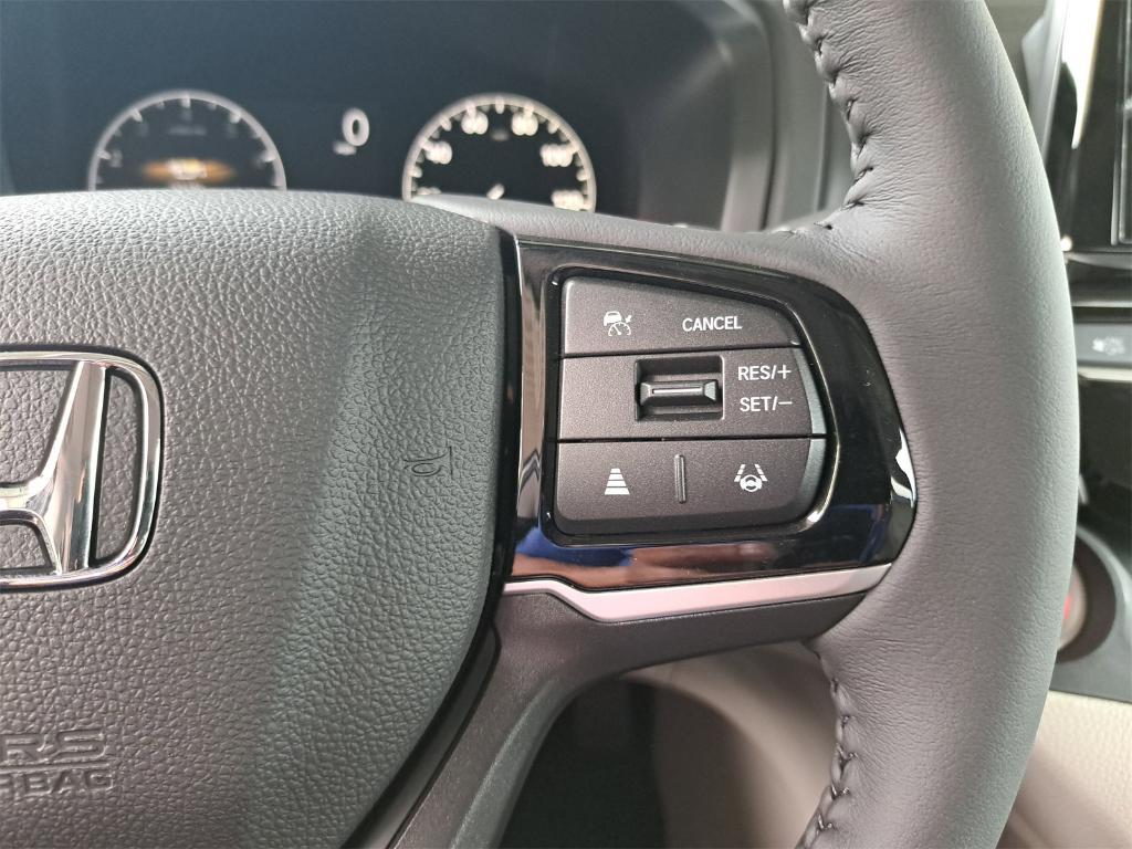 new 2026 Honda Odyssey car, priced at $45,320