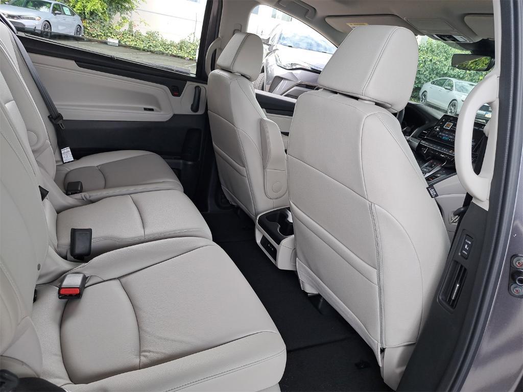 new 2026 Honda Odyssey car, priced at $45,320