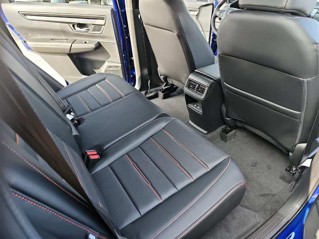 new 2025 Honda CR-V Hybrid car, priced at $37,875