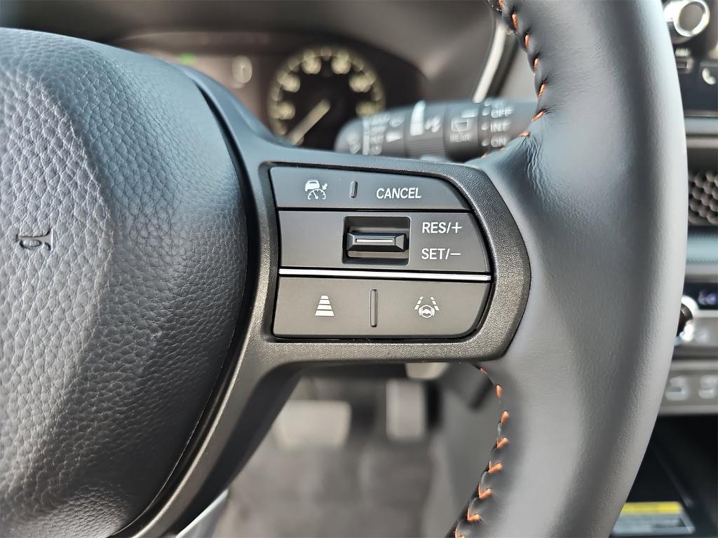 new 2025 Honda CR-V Hybrid car, priced at $37,875