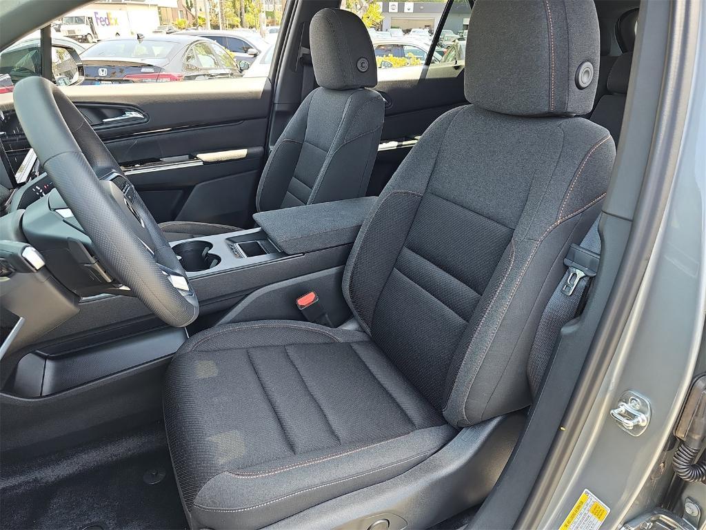 new 2025 Honda Prologue car, priced at $48,850