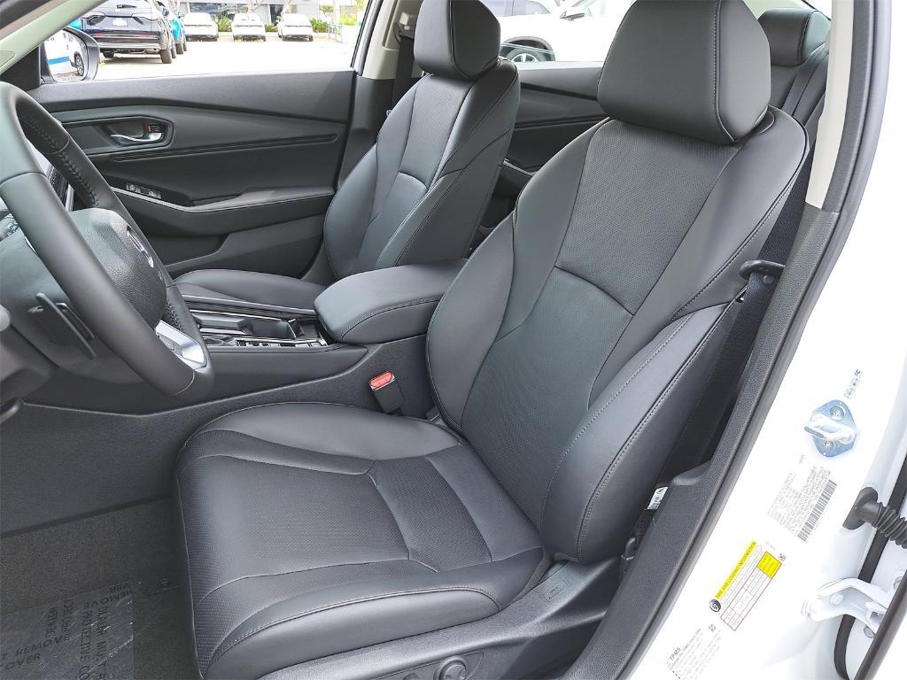 new 2025 Honda Accord Hybrid car, priced at $40,905