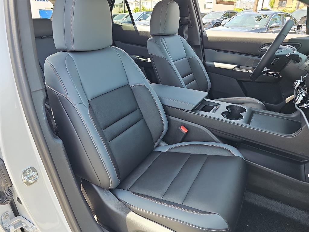 new 2025 Honda Prologue car, priced at $53,605