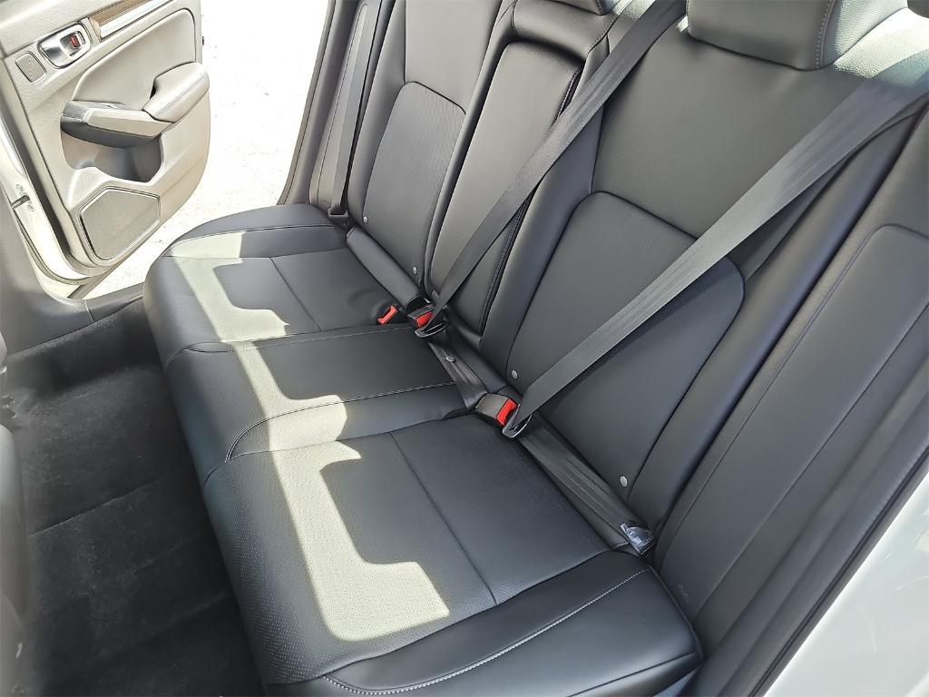 new 2025 Honda Civic Hybrid car, priced at $33,555