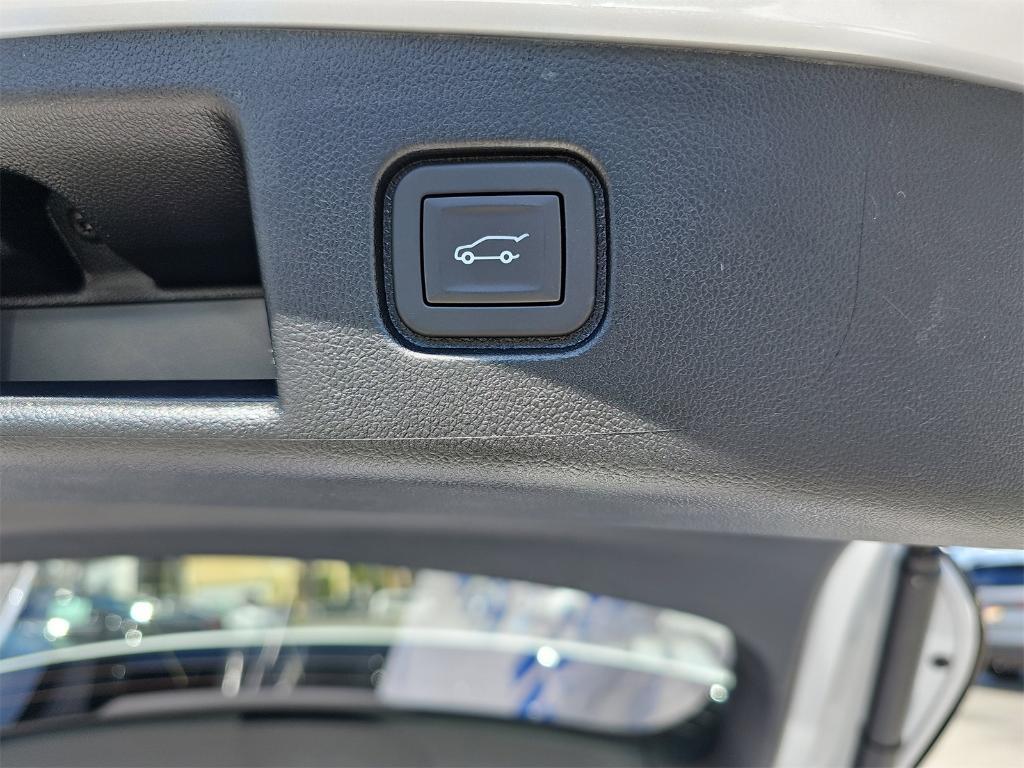 new 2025 Honda Prologue car, priced at $50,073