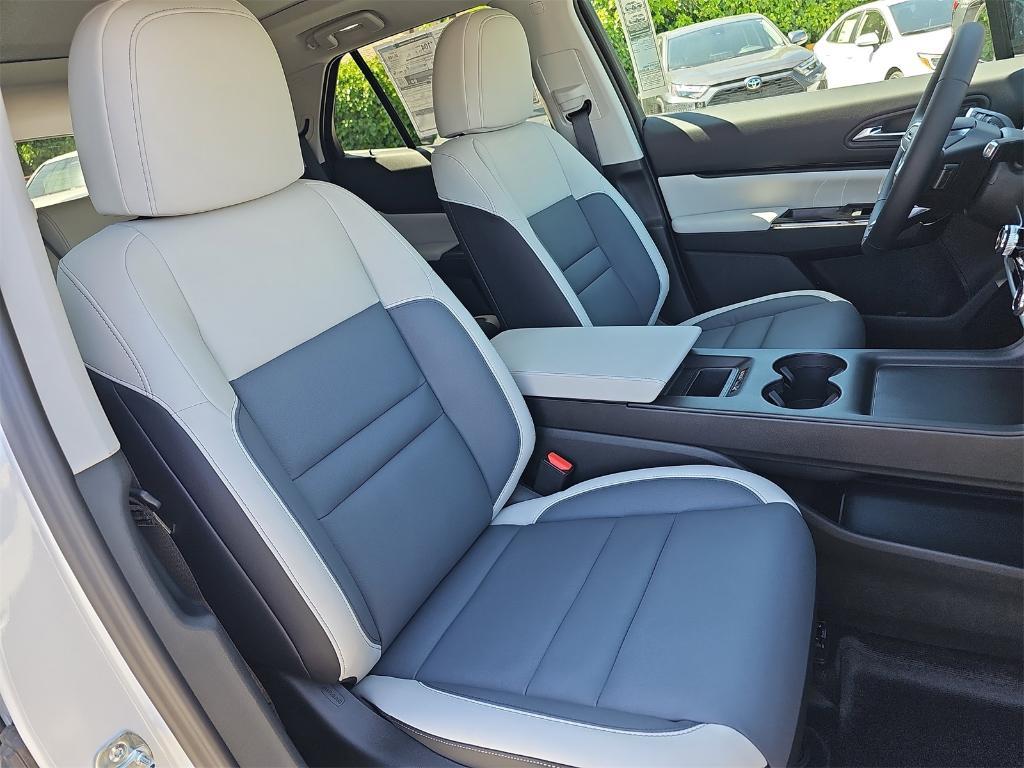new 2025 Honda Prologue car, priced at $50,073