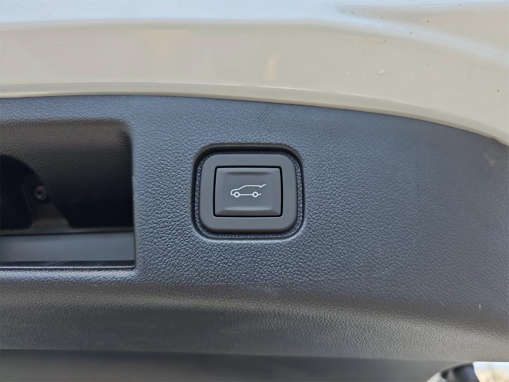 new 2025 Honda Prologue car, priced at $52,869