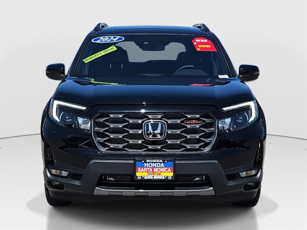 new 2024 Honda Passport car, priced at $43,553