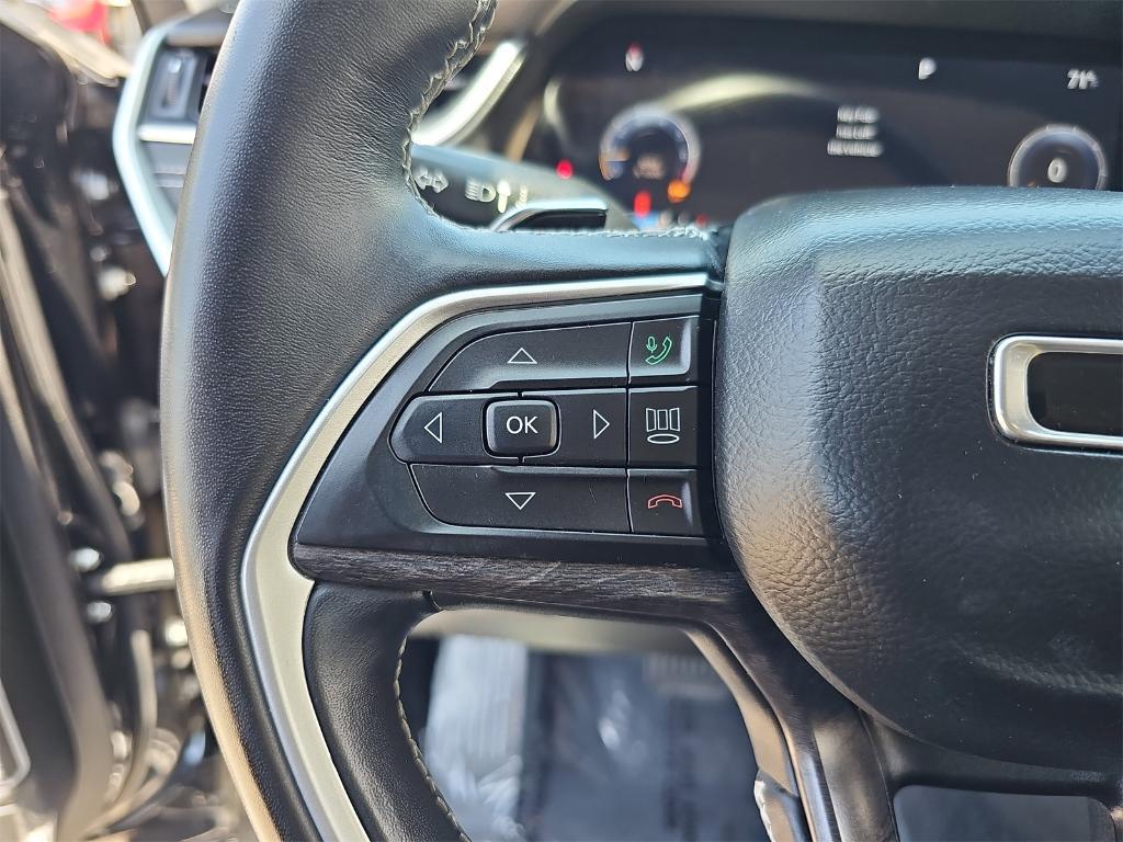 used 2021 Jeep Grand Cherokee L car, priced at $25,999