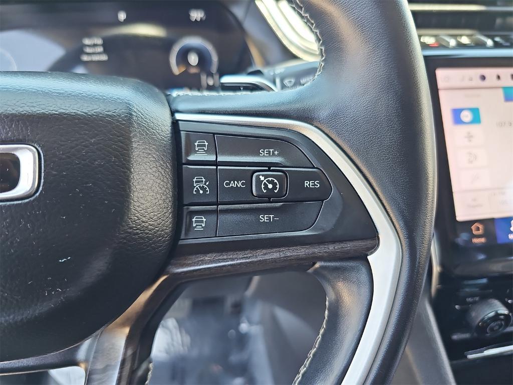 used 2021 Jeep Grand Cherokee L car, priced at $25,999