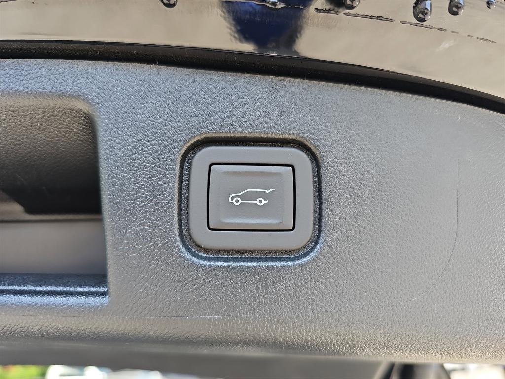 new 2025 Honda Prologue car, priced at $50,073