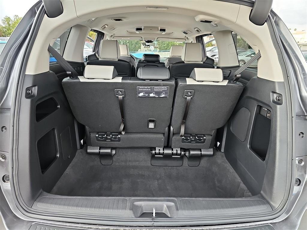 new 2025 Honda Odyssey car, priced at $52,275