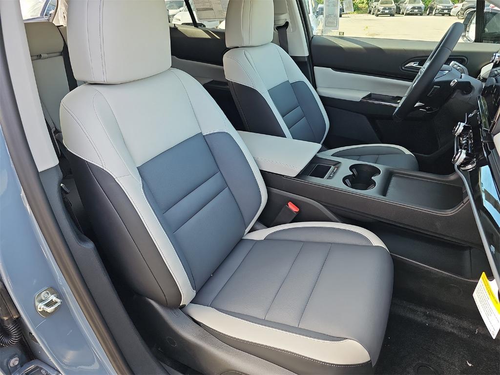 new 2025 Honda Prologue car, priced at $53,605