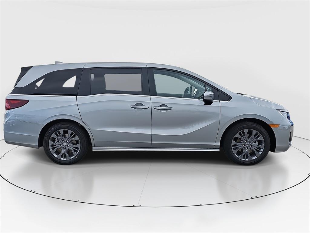 new 2025 Honda Odyssey car, priced at $48,005