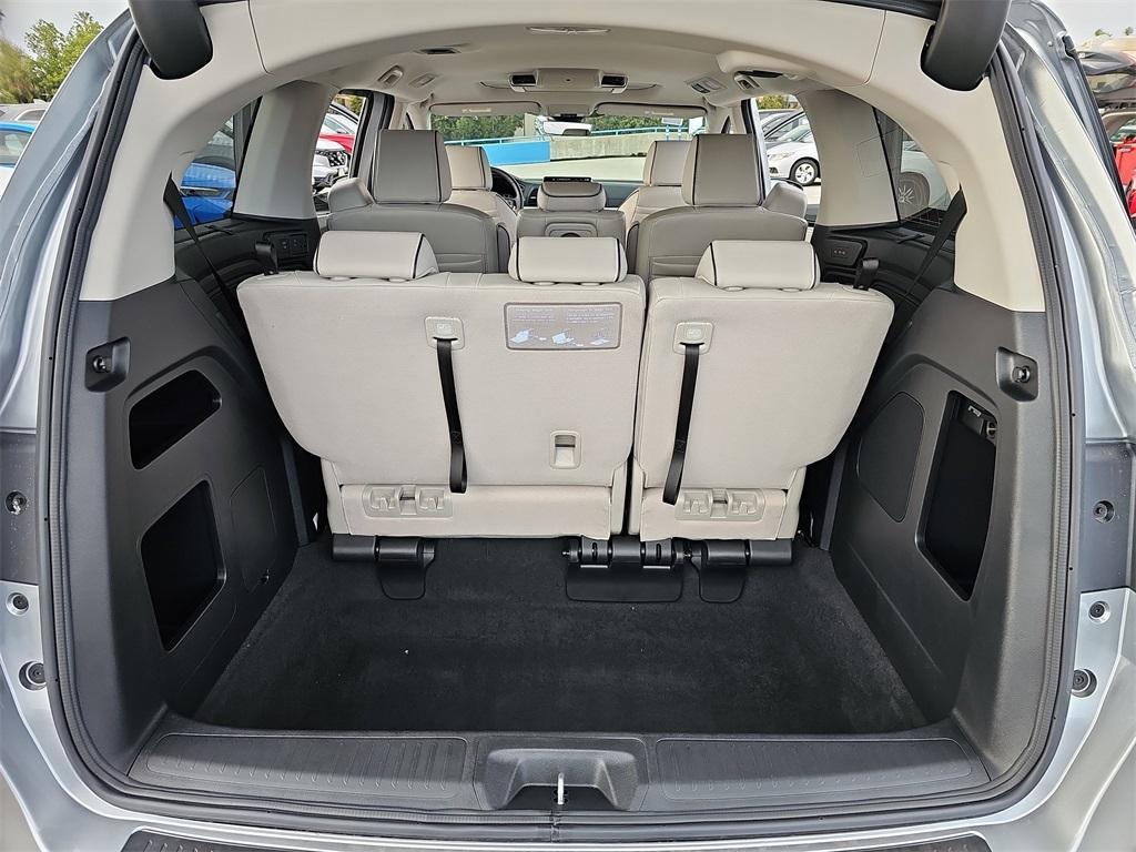 new 2025 Honda Odyssey car, priced at $48,005