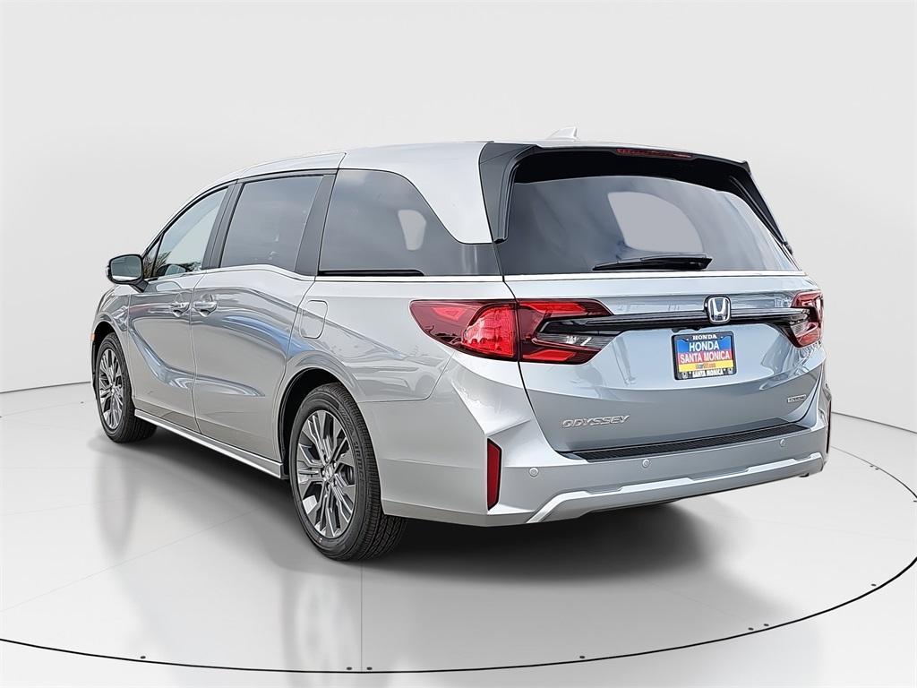 new 2025 Honda Odyssey car, priced at $48,005