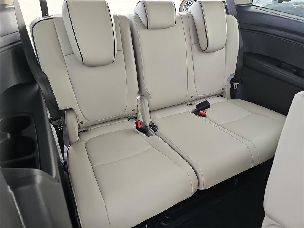 new 2025 Honda Odyssey car, priced at $48,005