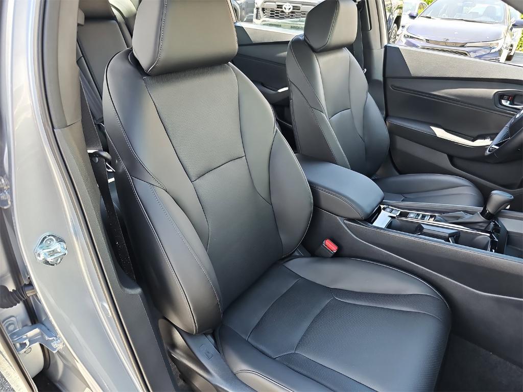 new 2025 Honda Accord Hybrid car