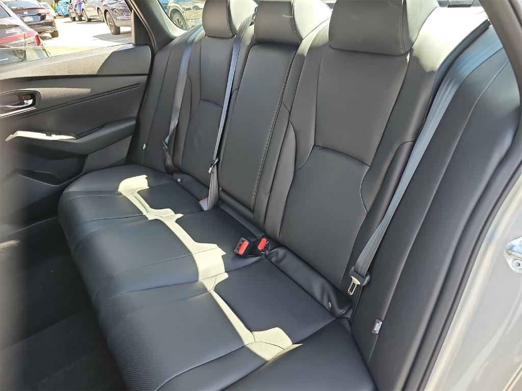 new 2025 Honda Accord Hybrid car