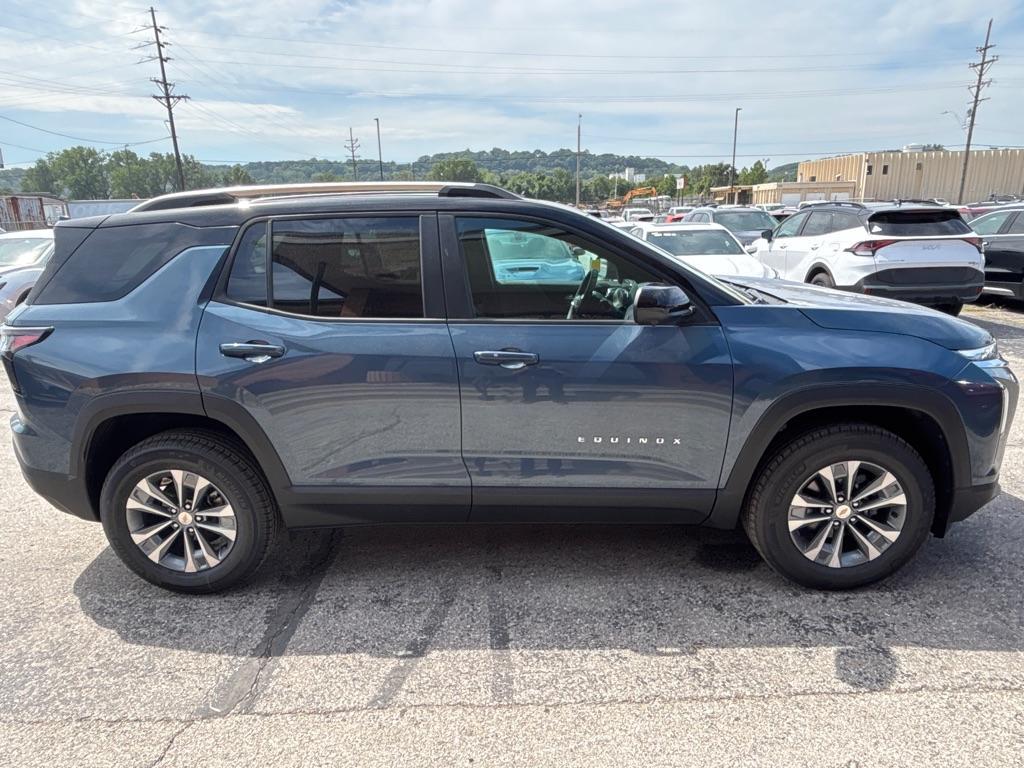 used 2025 Chevrolet Equinox car, priced at $28,850