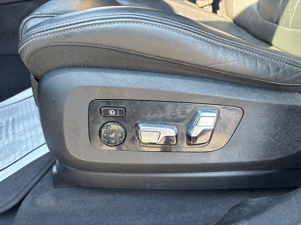 used 2023 BMW X6 car, priced at $48,750