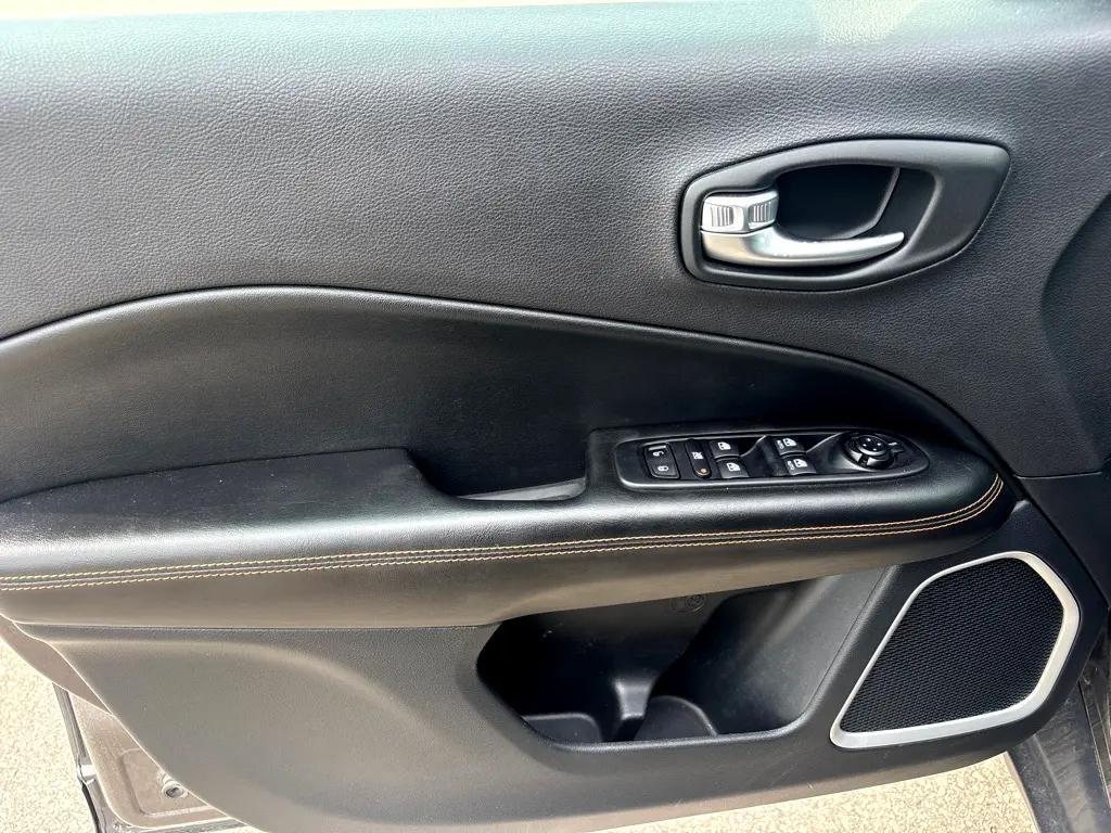 used 2020 Jeep Compass car, priced at $12,250