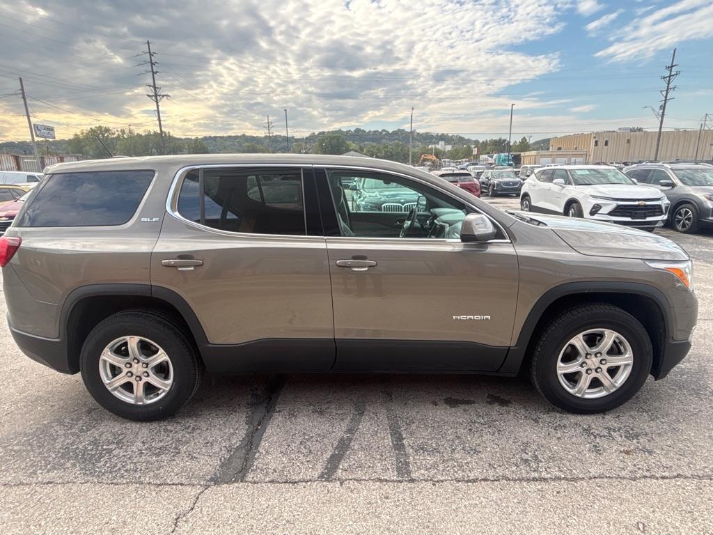 used 2019 GMC Acadia car, priced at $11,250