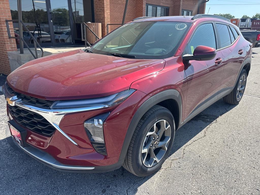 used 2025 Chevrolet Trax car, priced at $18,850