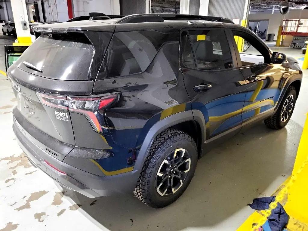 used 2025 Chevrolet Equinox car, priced at $27,850