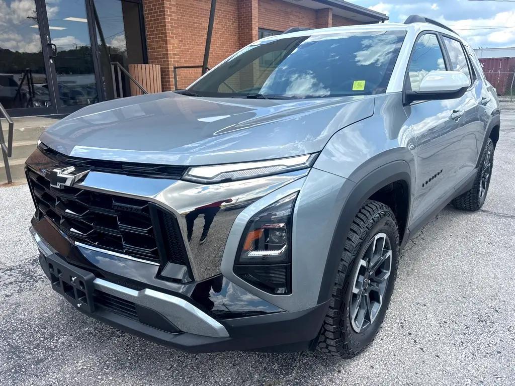 used 2025 Chevrolet Equinox car, priced at $31,850