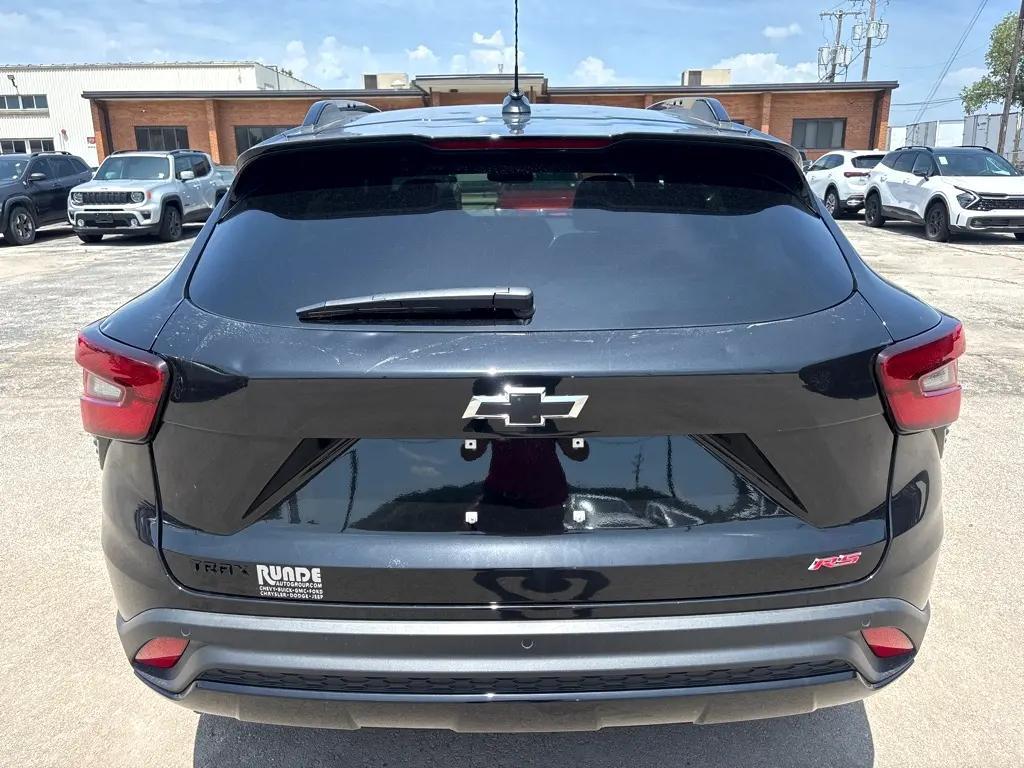 used 2025 Chevrolet Trax car, priced at $20,850
