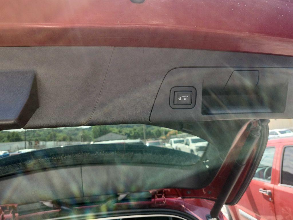 used 2022 Buick Envision car, priced at $17,850